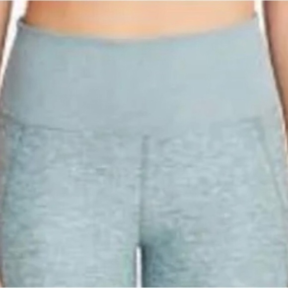 Kirkland Signature Ladies Brushed 7/8 Length Legging Variety - Picture 2 of 8